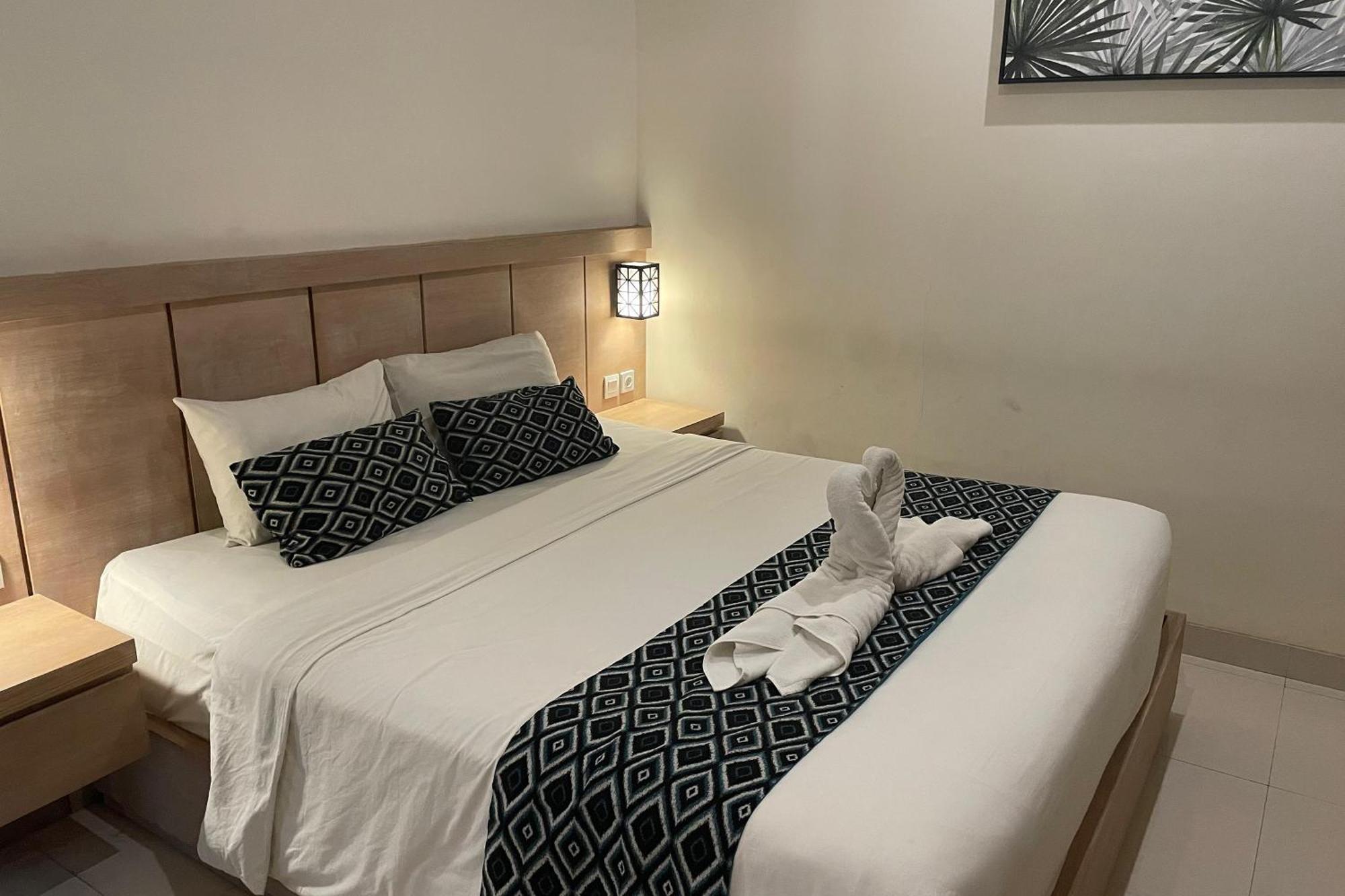 Singgah Hotel Seminyak Екстериор снимка