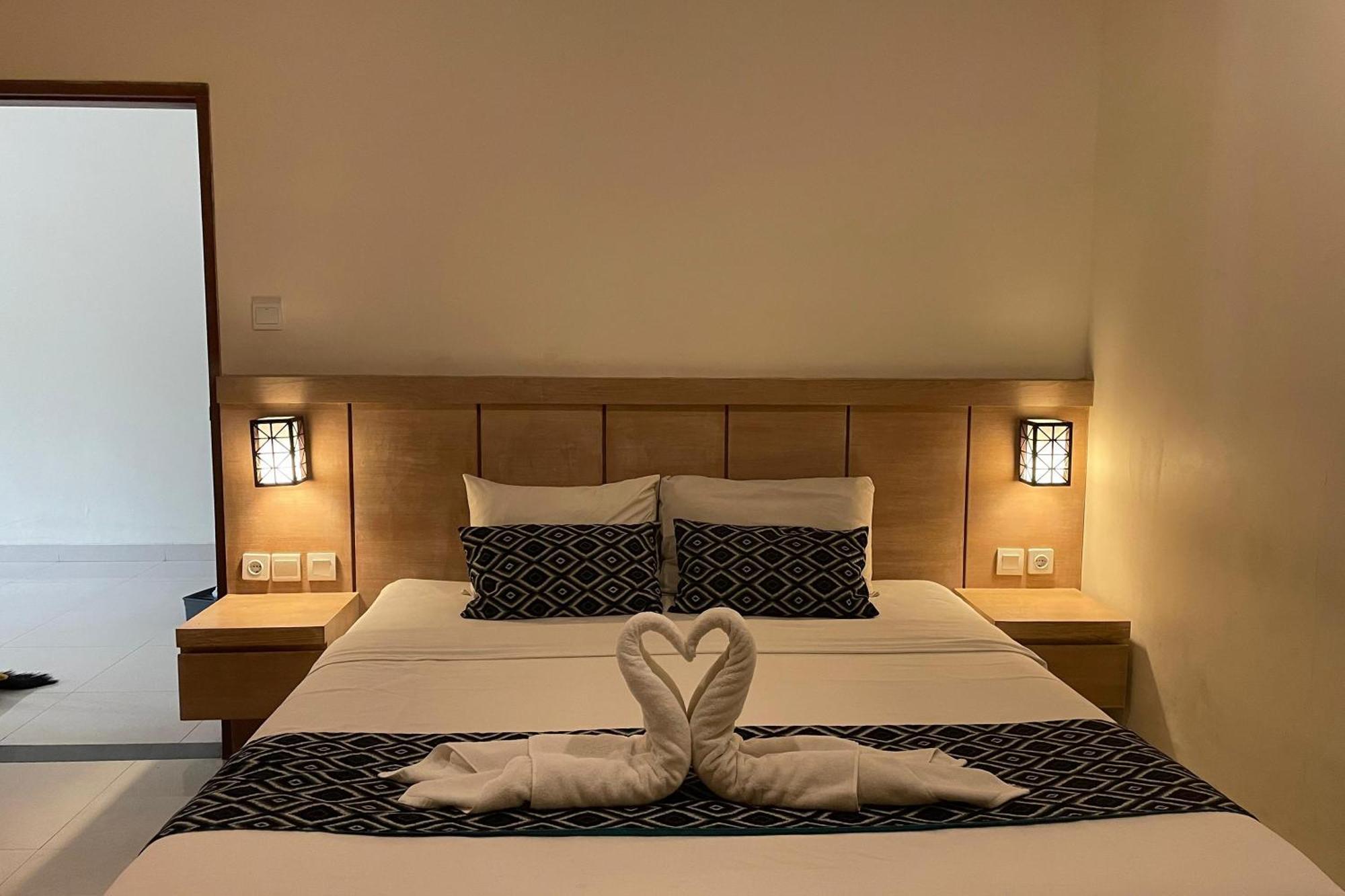 Singgah Hotel Seminyak Екстериор снимка