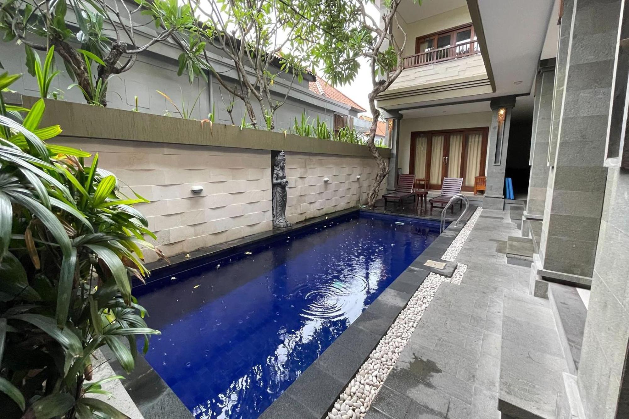 Singgah Hotel Seminyak Екстериор снимка